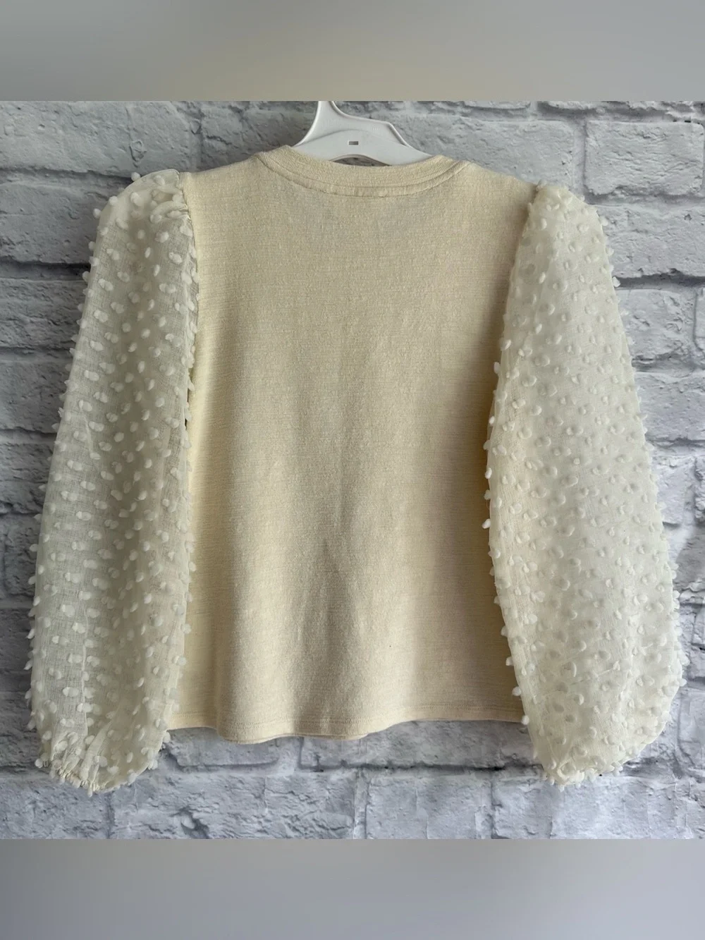 PREOWNED MAEVE ANTHROPOLOGIE TEXTURED IVORY PUFF SLEEVE BLOUSE XXSP